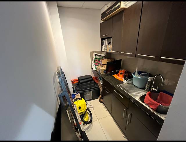 228M² OFFICE TO LET IN CENTURY CITY